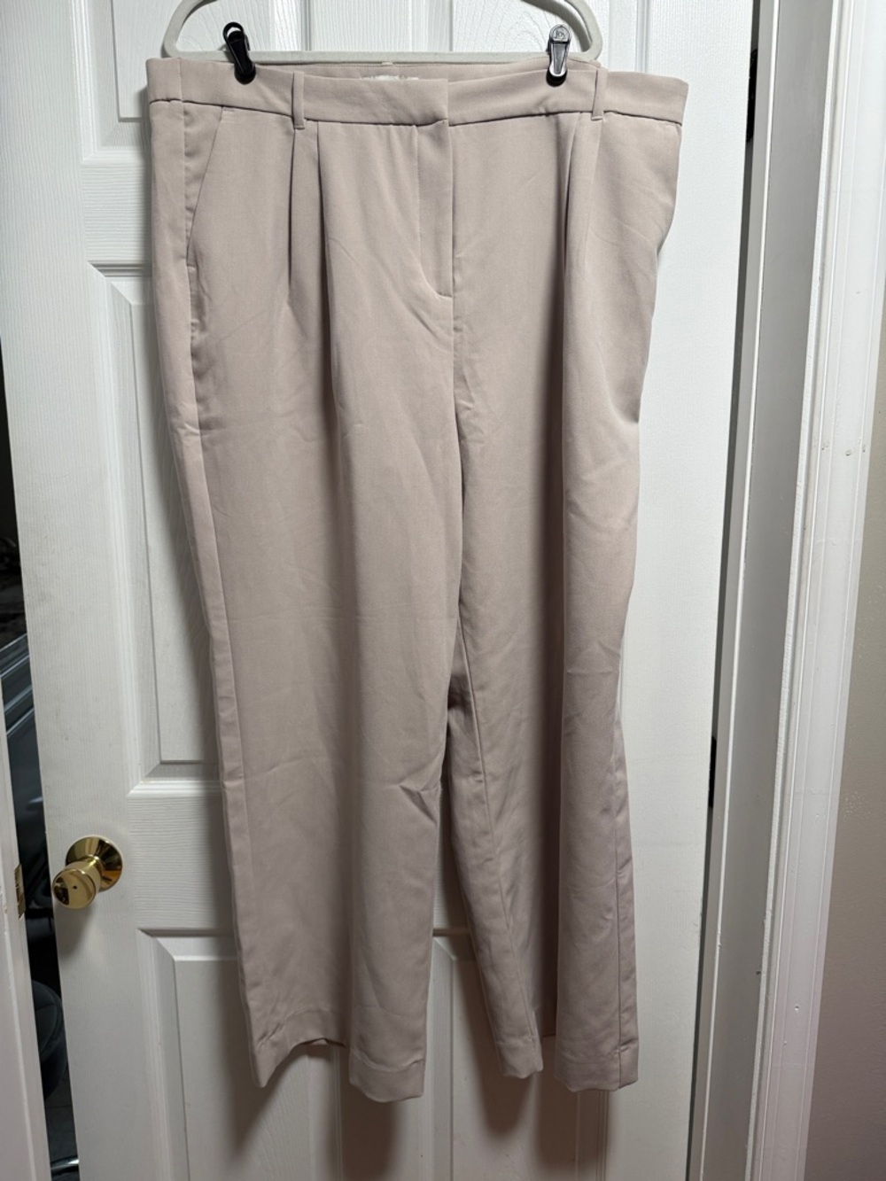 Abercrombie & Fitch Light Beige Straight-Leg Trousers